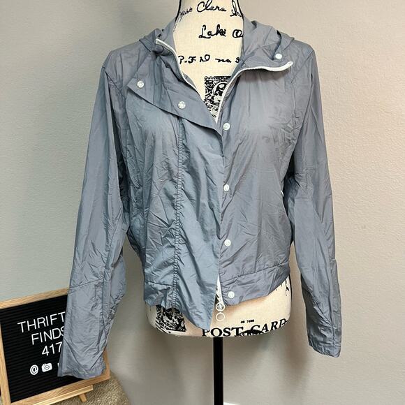 Fabletics, Halle Cropped Hooded Jacket, medium - Picture 1 of 6